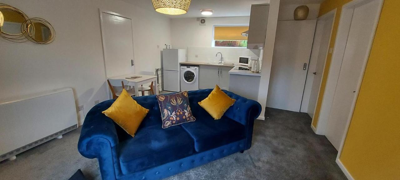 The Tackeroo Suite Hednesford Extérieur photo