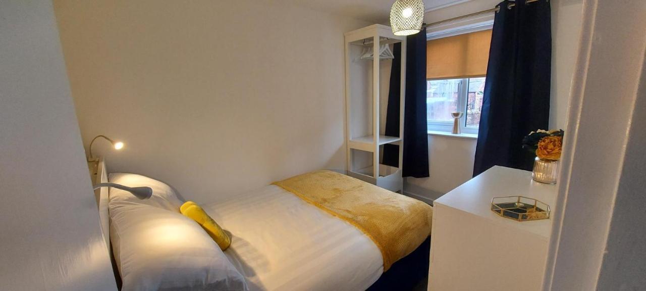 The Tackeroo Suite Hednesford Extérieur photo